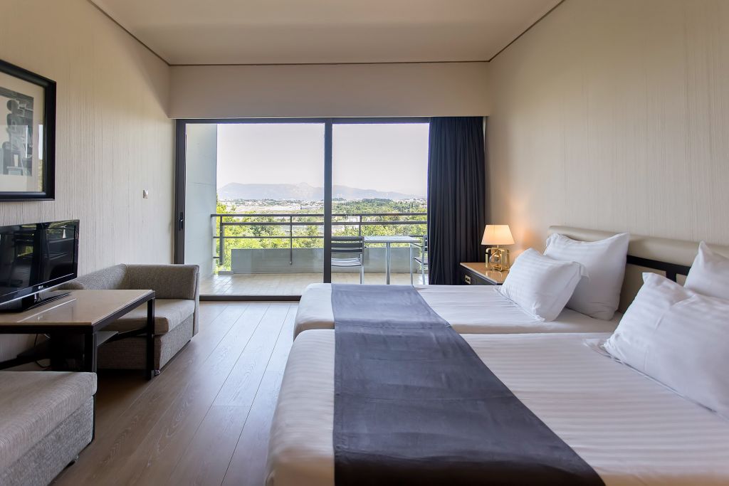 Superior Δίκλινο θέα Λίμνη/ Υλλαϊκός Λιμένας Αρχαίας Κέρκυρας