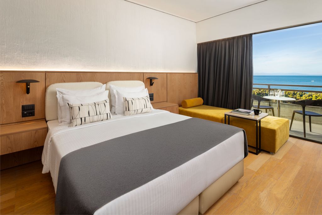 New Executive Δίκλινο με θέα Θάλασσα / Ποντικονήσι